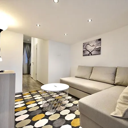 Apartamento Cosy Flat In Rottenbiller Str,chocolate